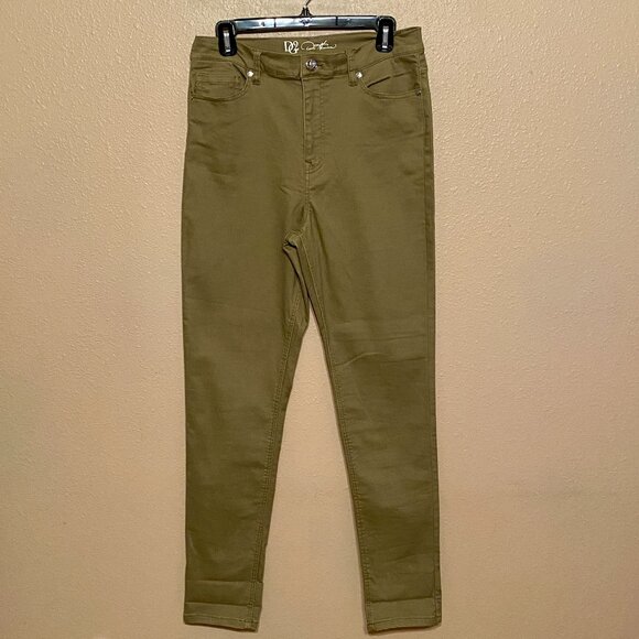 DG2 by Diane Gilman Women's Virtual Stretch Ultra Skinny Jeans Olive Green (10T) - Picture 1 of 8